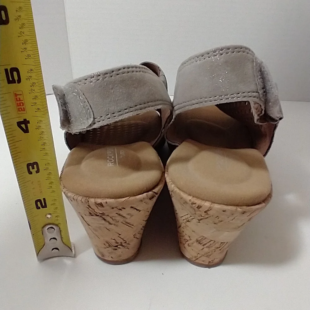 Rockport Briah Perforated Slingback Wedge, Silver Metallic Leather,‎ Size 8.5